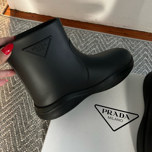Prada booties - Picture 6 of 8